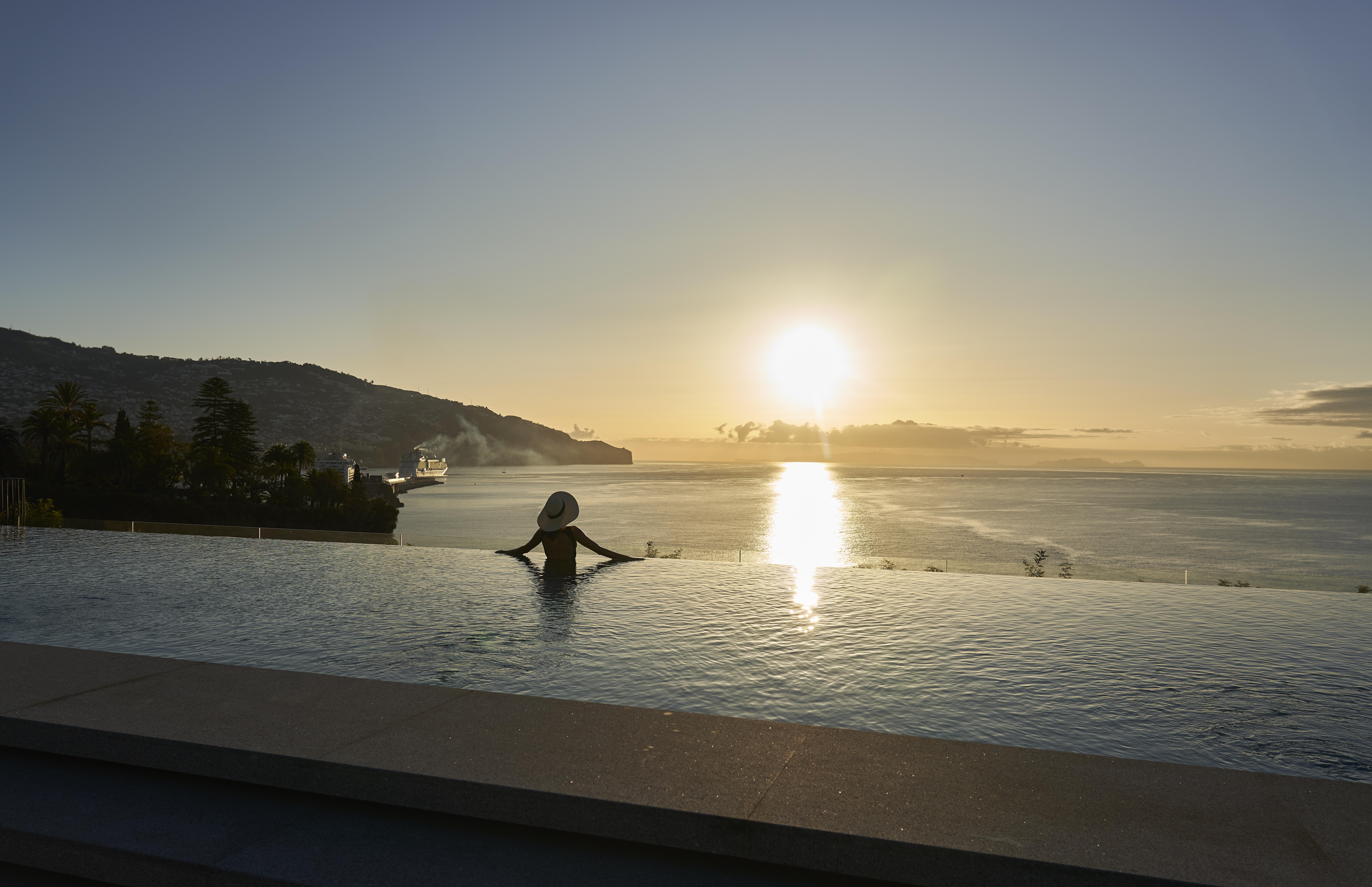 Les Suites At The Cliff Bay - Portobay Funchal  Exterior photo